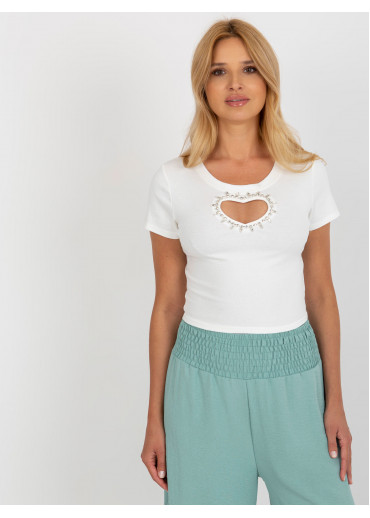 Smotanovo biele crop top tričko