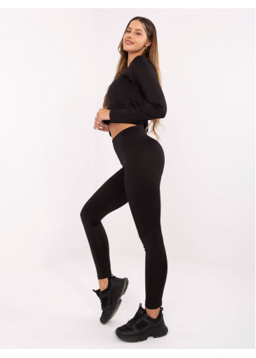 Čierny športový komplet