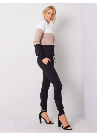 Čierna tepláková súprava