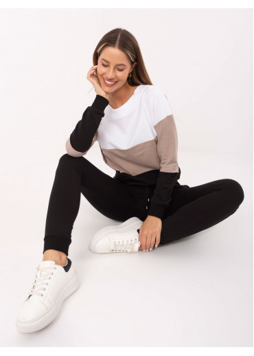 Čierna tepláková súprava