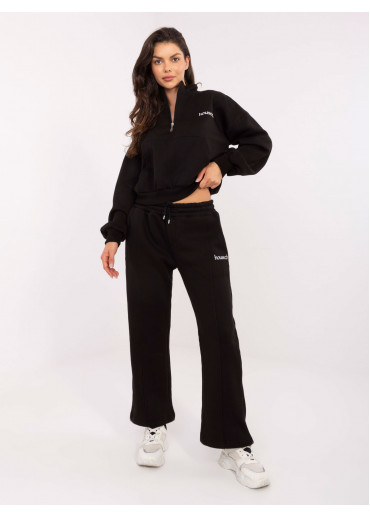 Čierna tepláková súprava