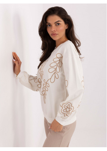 Smotanovo biele tričko s dlhým rukávom