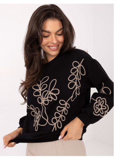 Čierne tričko s dlhým rukávom