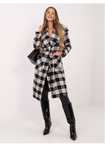 Čierny kabát s opaskom