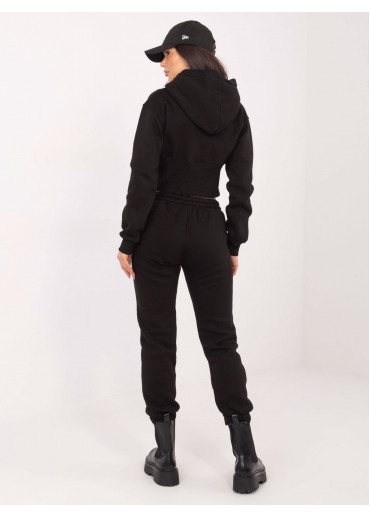 Čierna tepláková súprava