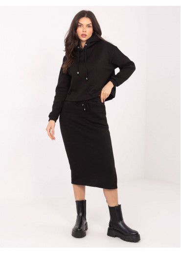 Čierna teplákova súprava so sukňou